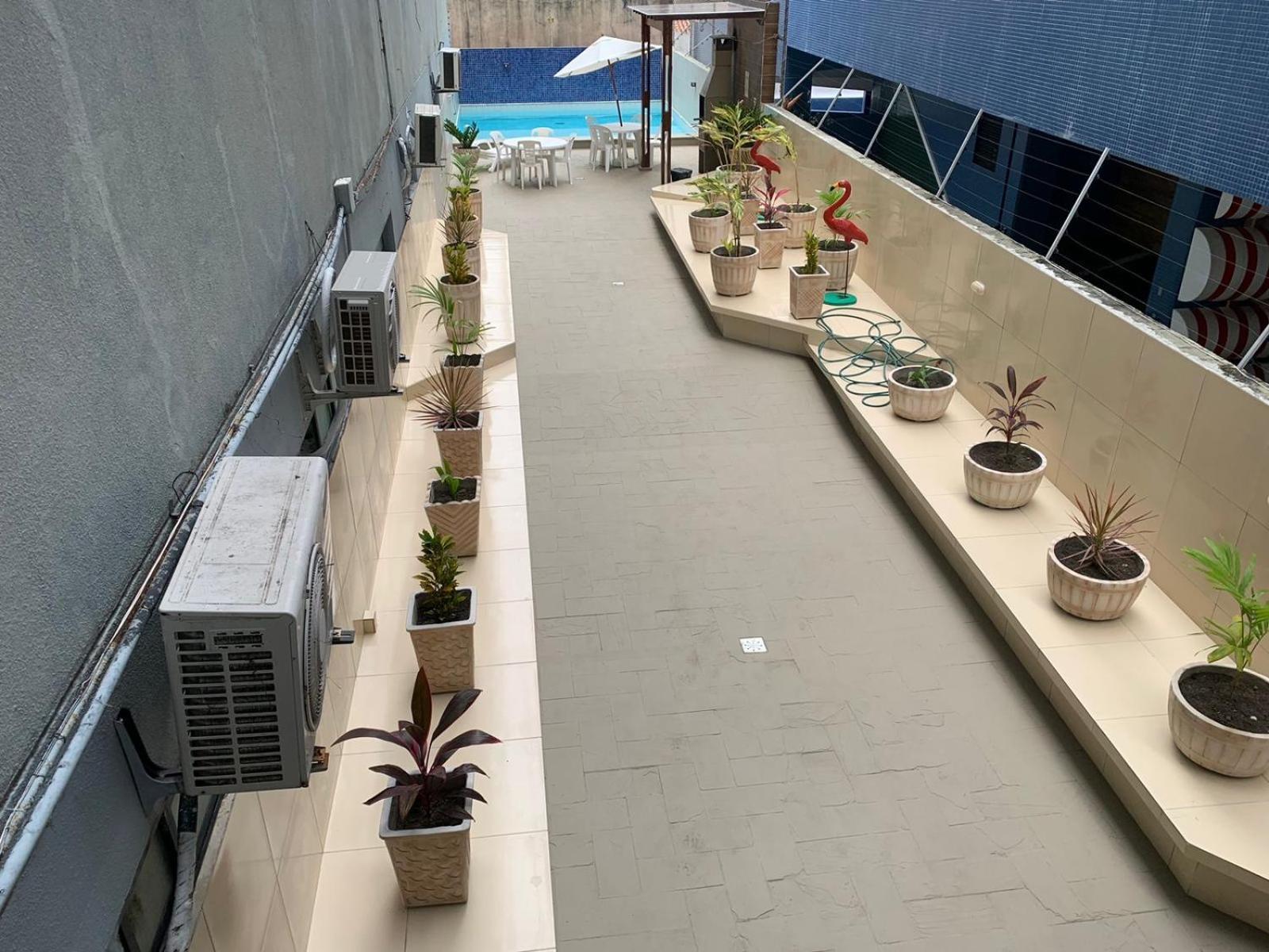 De Ponta Em Frente Ao Tropico Com Manobrista - Apto 208 Apartment *